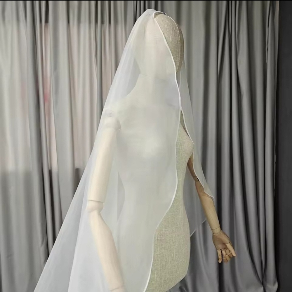 Elegant White Bridal Veil Chiffon